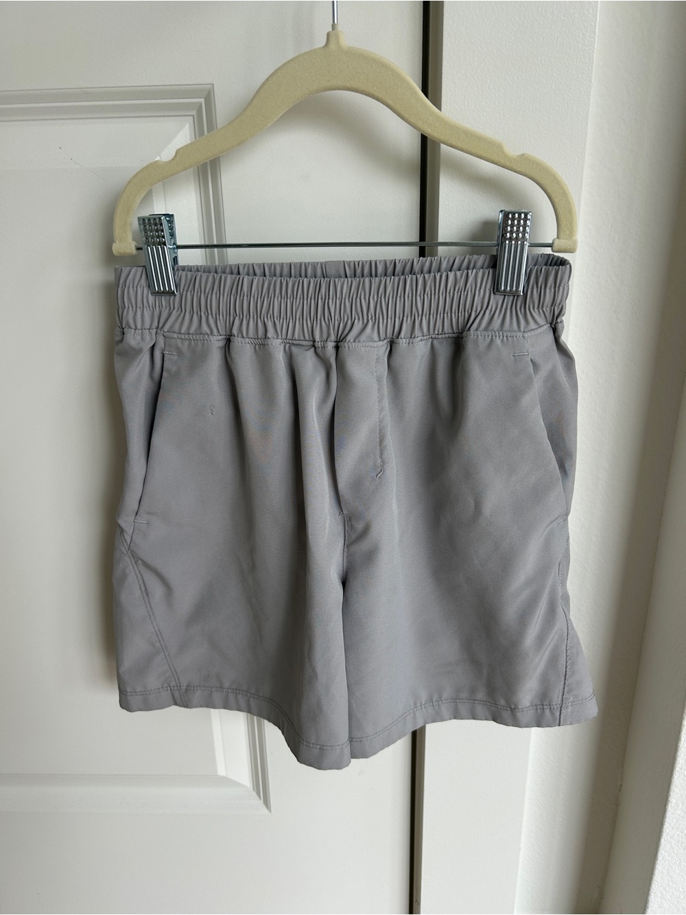 Properly Tied Boys Court Shorts size YM